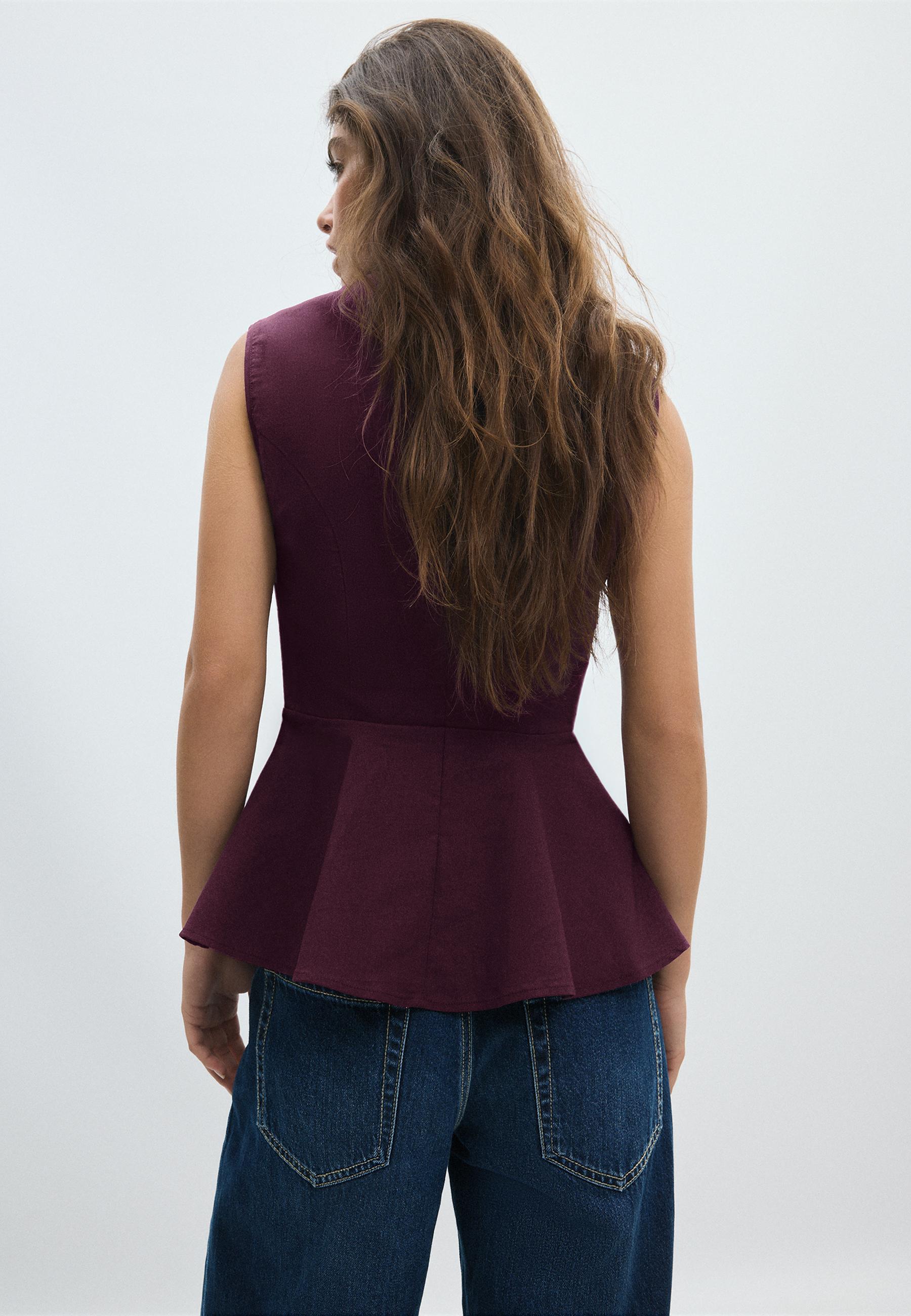 Sleeveless high-neck peplum top — Purple
