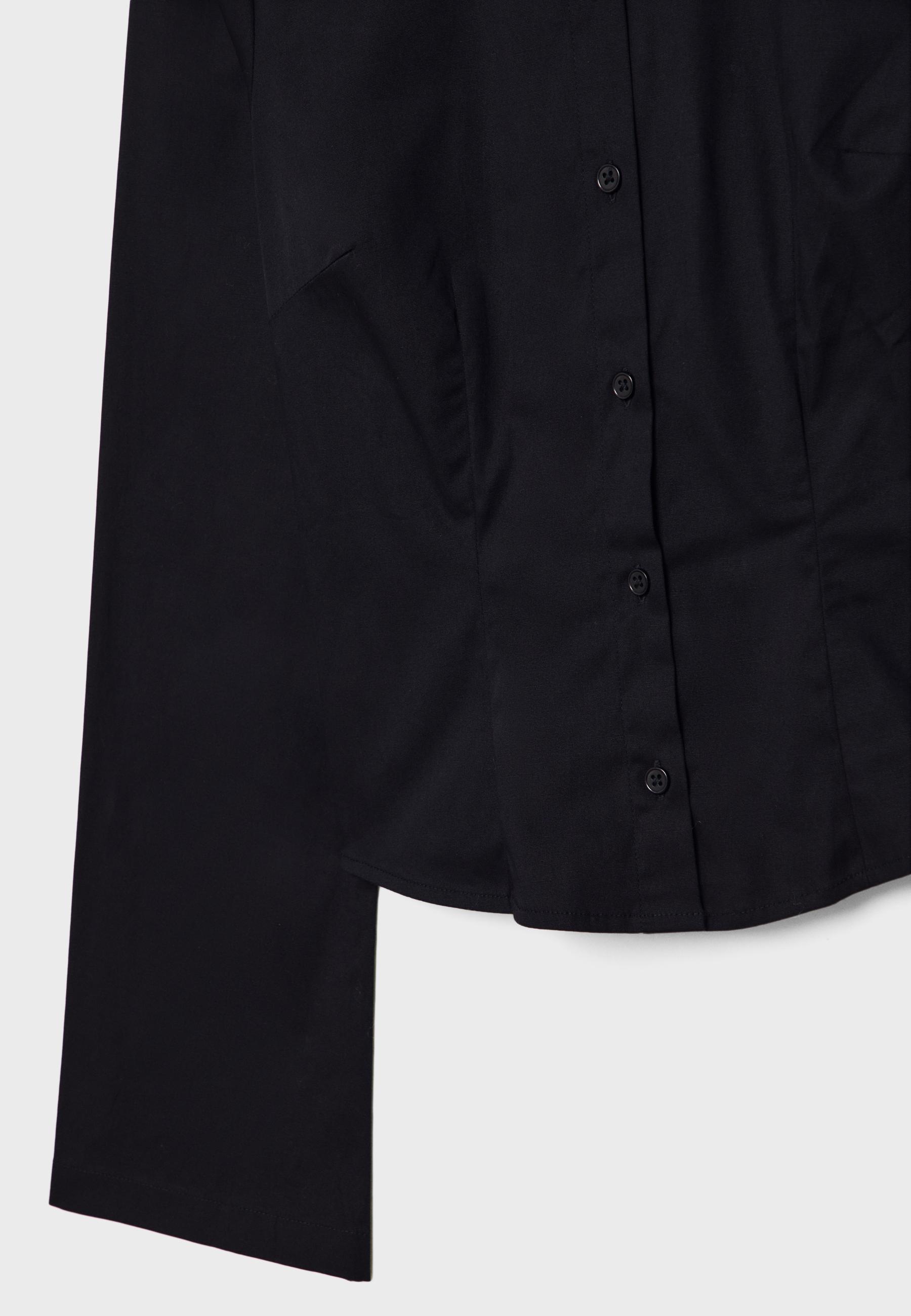 Fitted shirt with flowing sleeves — Black