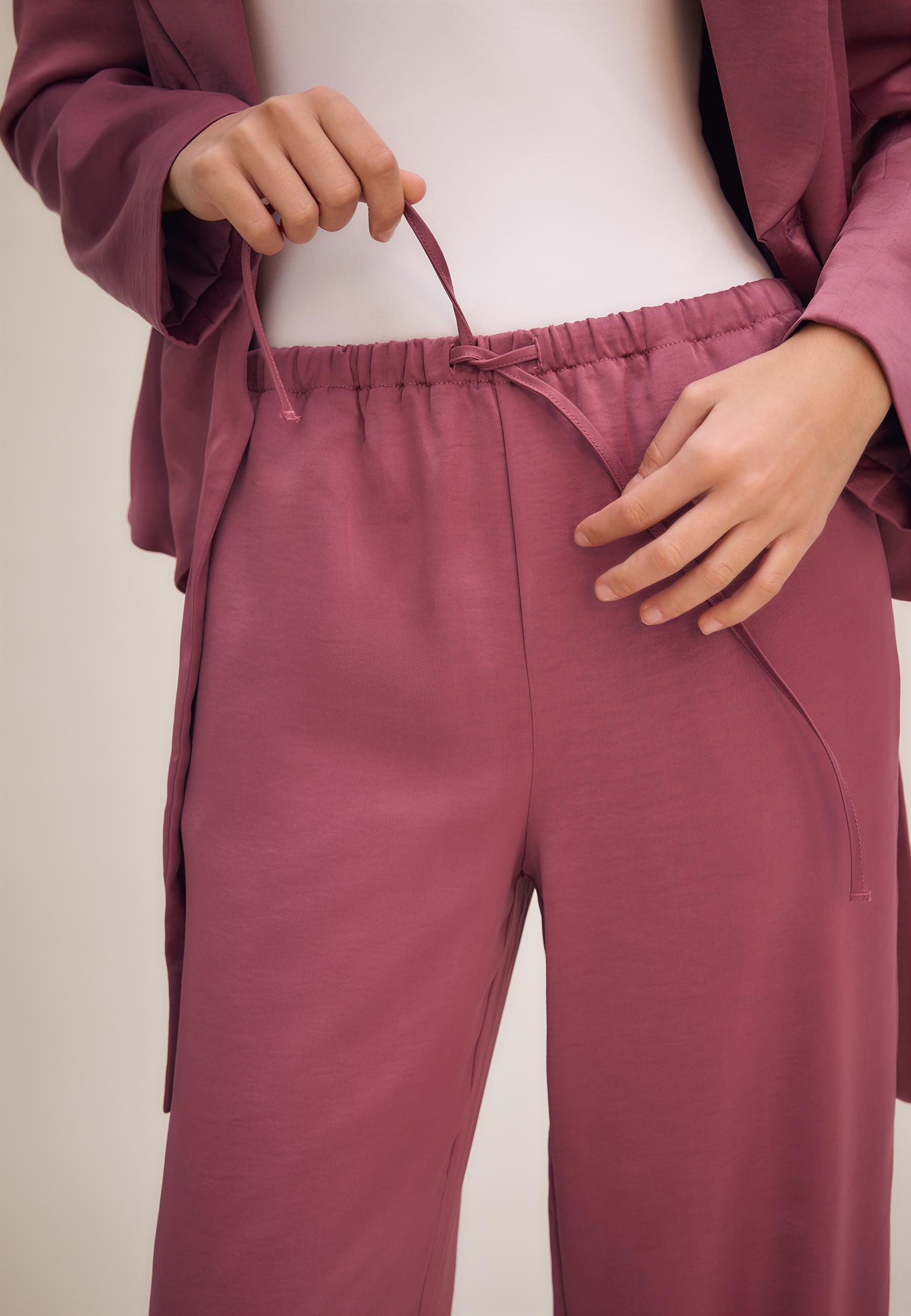 Satin trousers - Women's fashion | Stradivarius Saudi Arabia