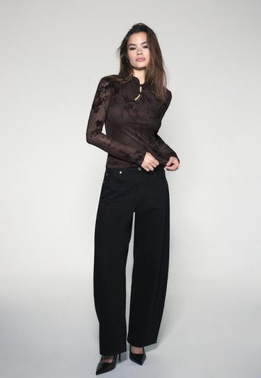 Flocked long sleeve T-shirt with toggles — Brown 2