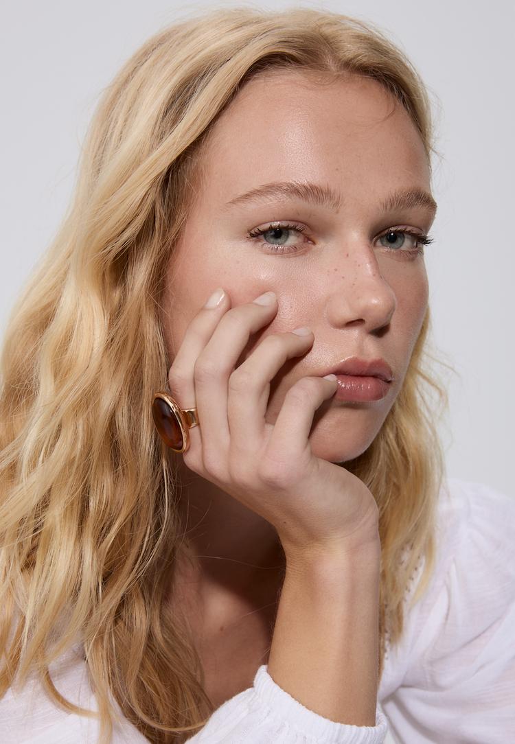 contrast ring