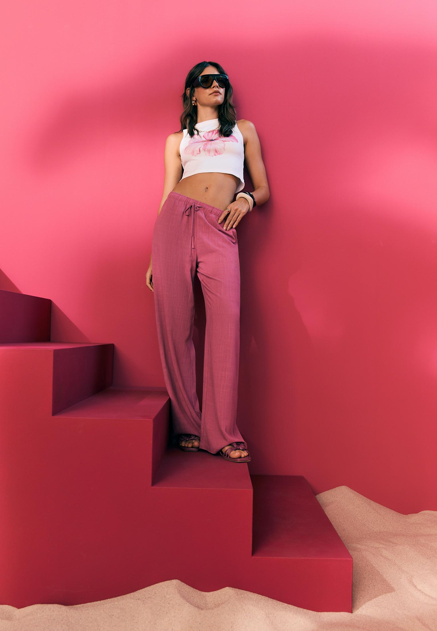Straight-leg linen-look trousers — Nude pink