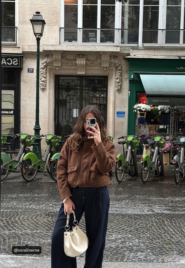 Stradivarius Άκαμπτη Τσάντα Πουγκί Με Eyelets Εκρού Os