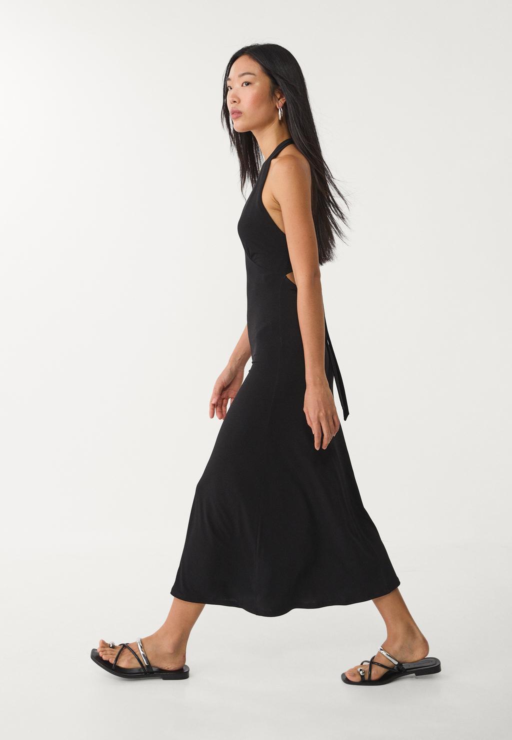 Midikleid mit Knotendetail am Rücken