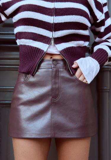 D62 leather effect skort — Burgundy 3