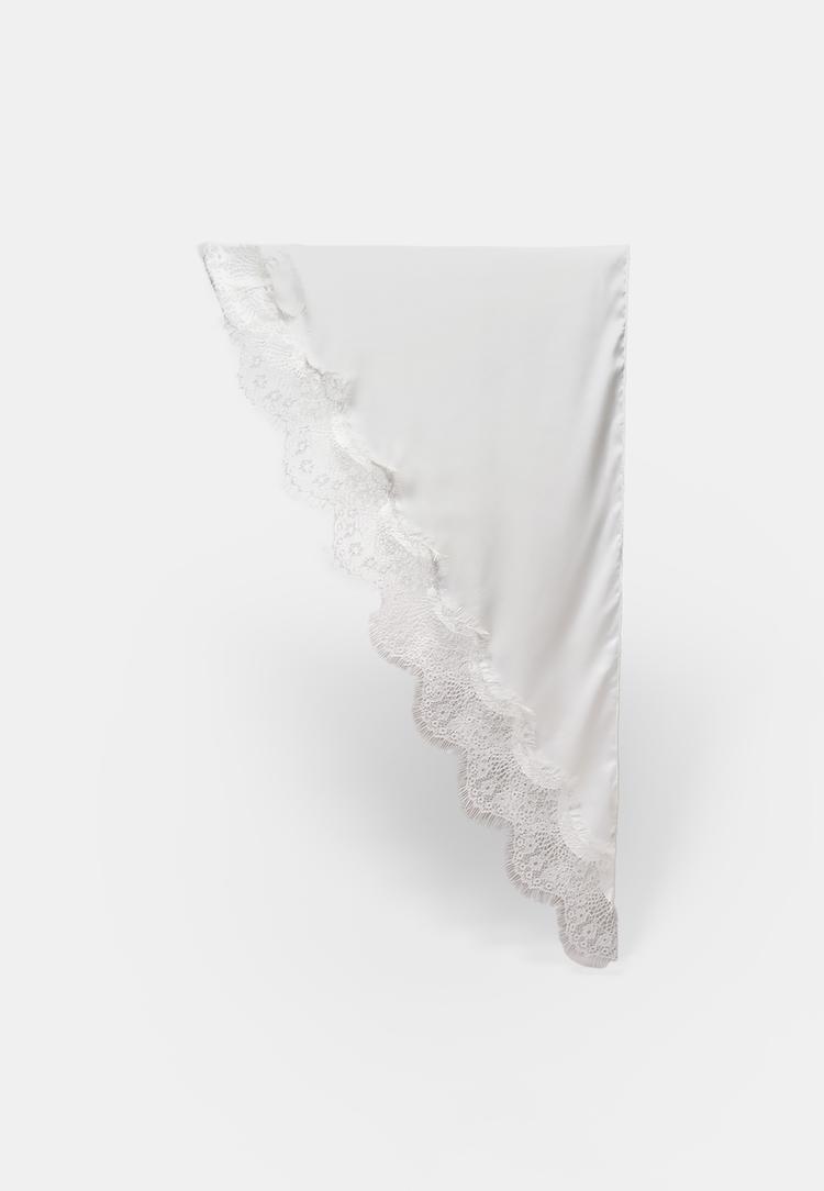 pareo en dentelle