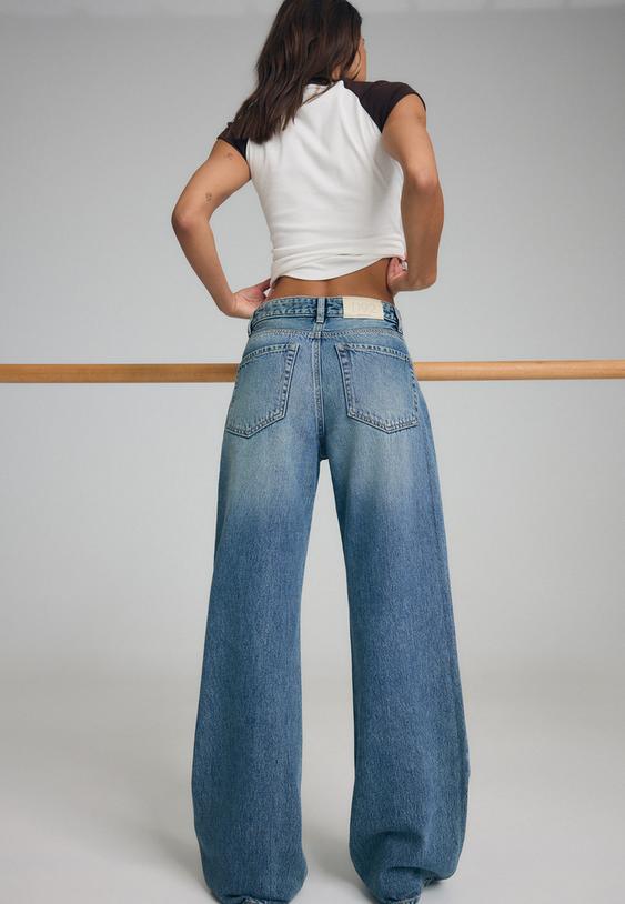 Stradivarius D92 Recht Model Jeans Met Brede Pijpen Overgeverfde Denim Wassing 44