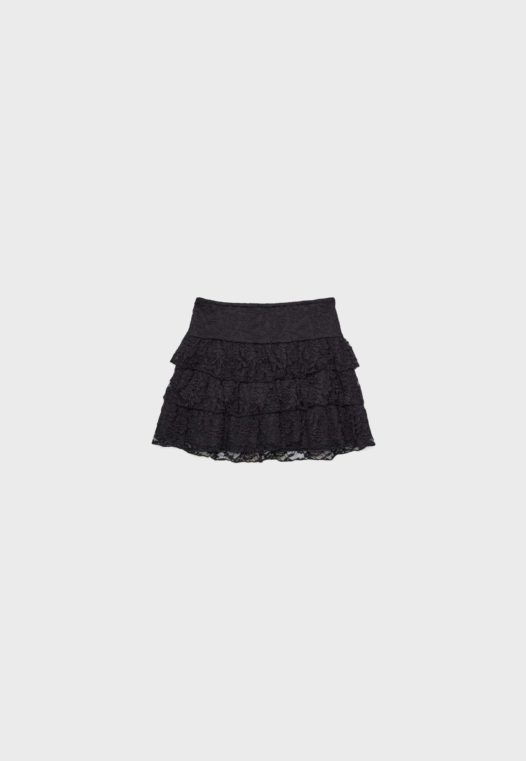 Flowing lace skort - Women's fashion | Stradivarius United States