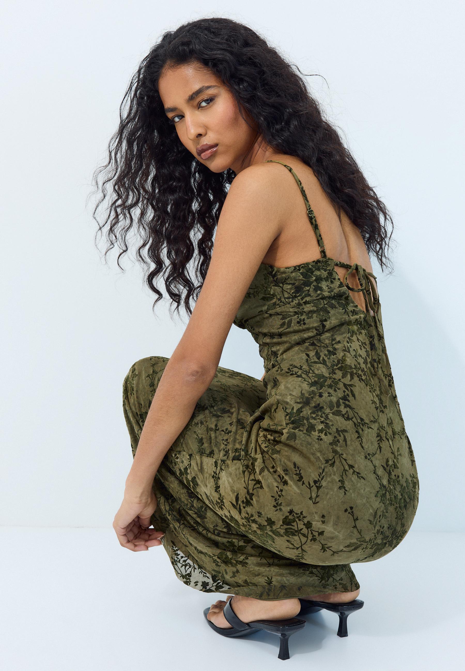 Flocked midi strap dress - Women's fashion | Stradivarius Azerbaijan