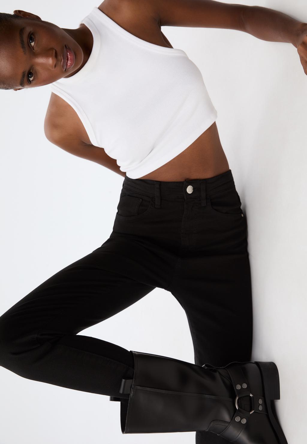 Super high-waist jeans