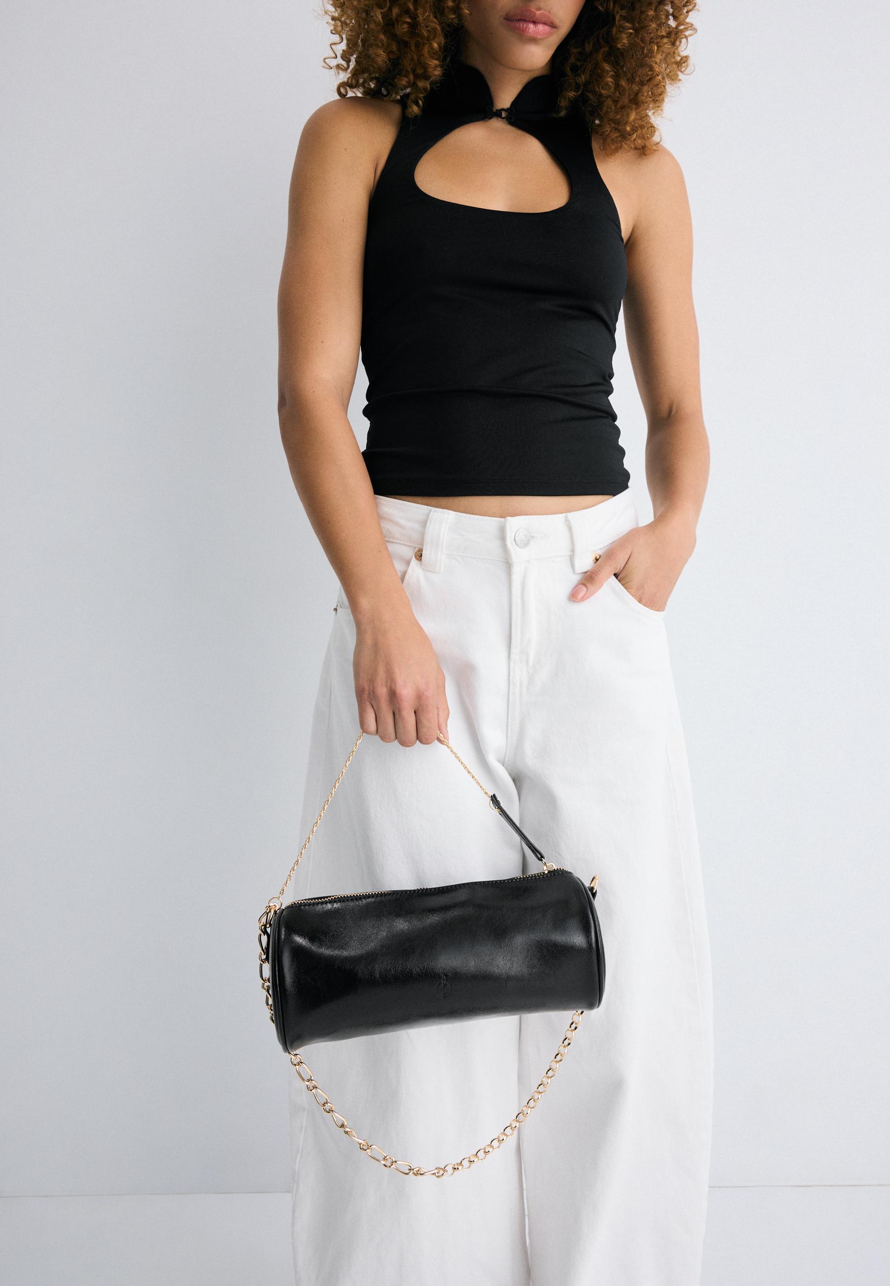 Shoulder bag with chain handle — Black