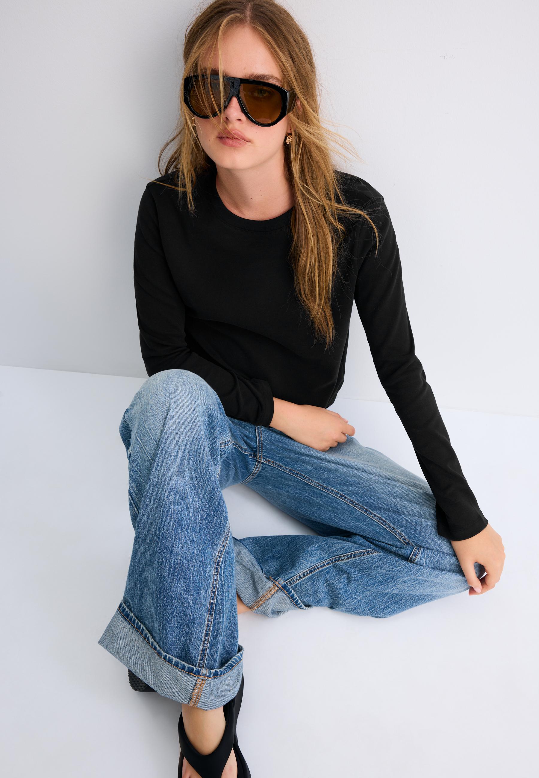 Platform thong sandals — BLACK