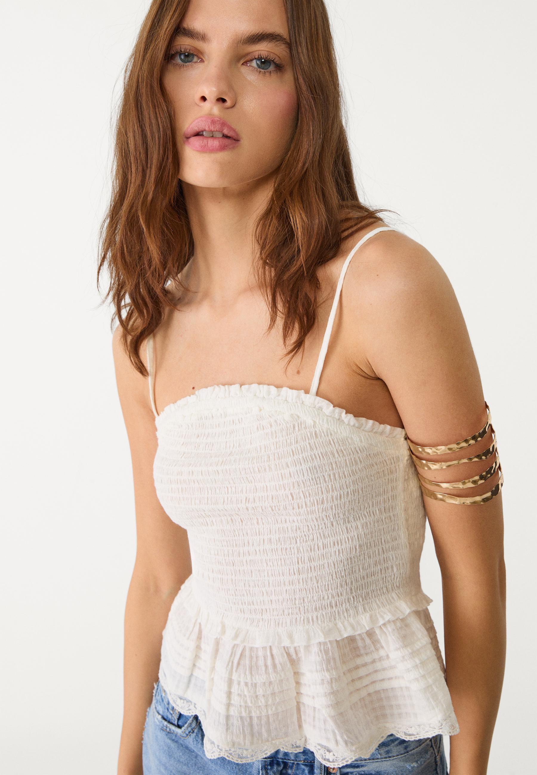 Strappy top with ruffles - Women's fashion | Stradivarius