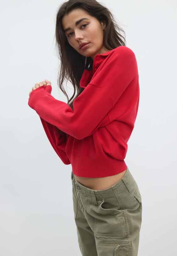 camisola de malha com gola de polo