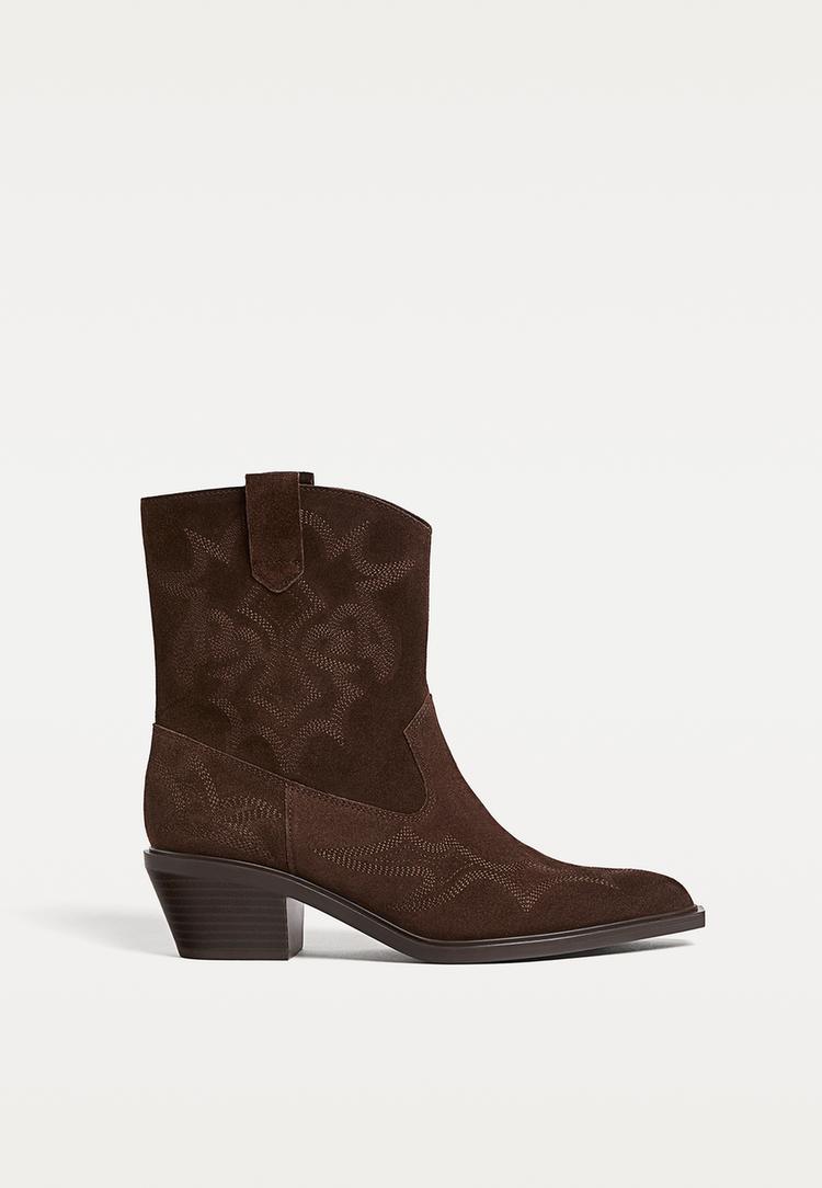 stivaletti cowboy con tacco in pelle scamosciata