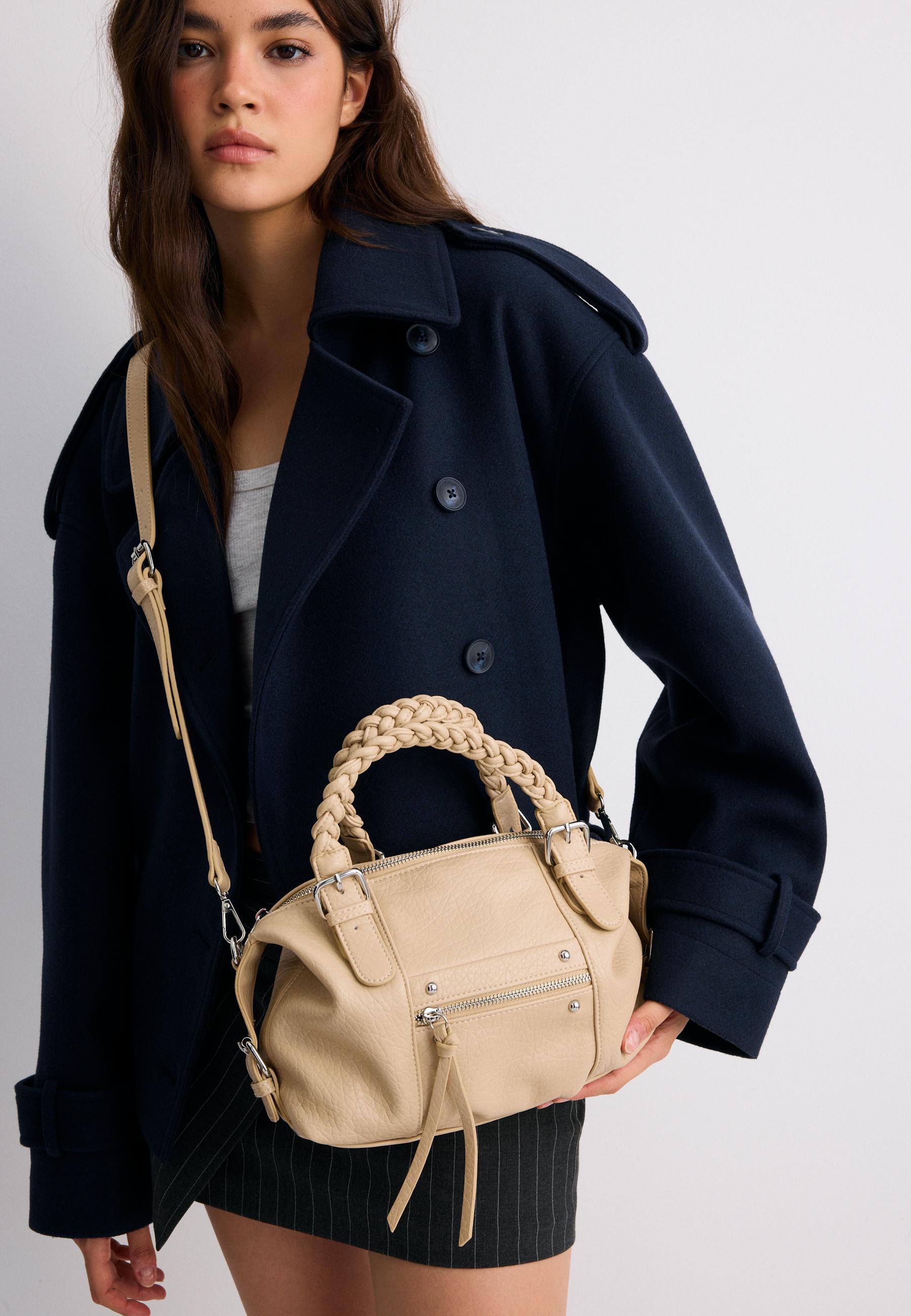Braided handle bowling bag — Ecru