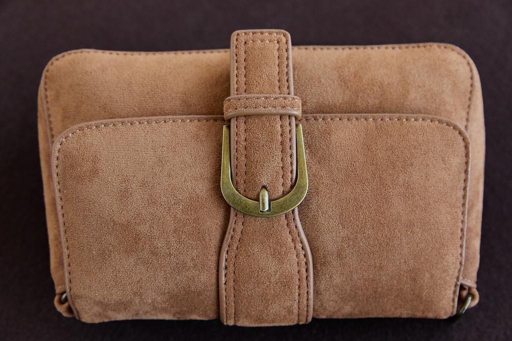 Crossbody bag with buckle