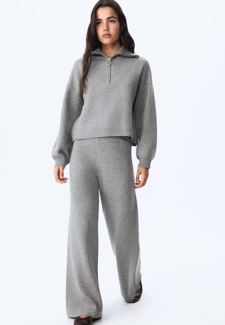 Stradivarius Dlhé Široké Pletené Nohavice Dark Grey Xl