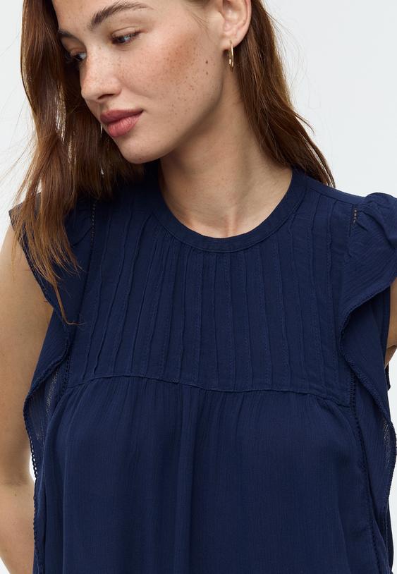 flowing ruffled blouse