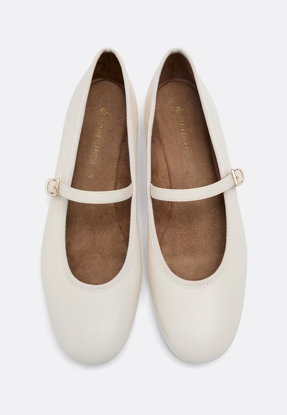 Stradivarius Basic Mary Jane Ballet Flats Ecru 6