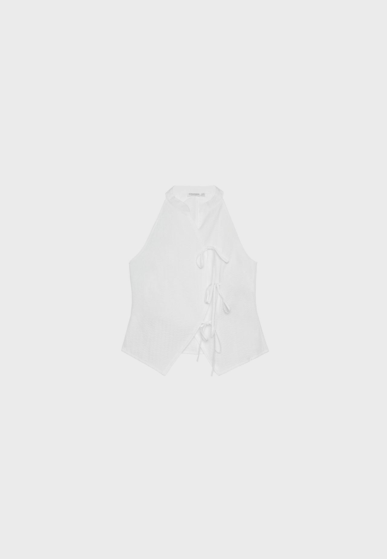 Semi-crinkled knot halter top — White