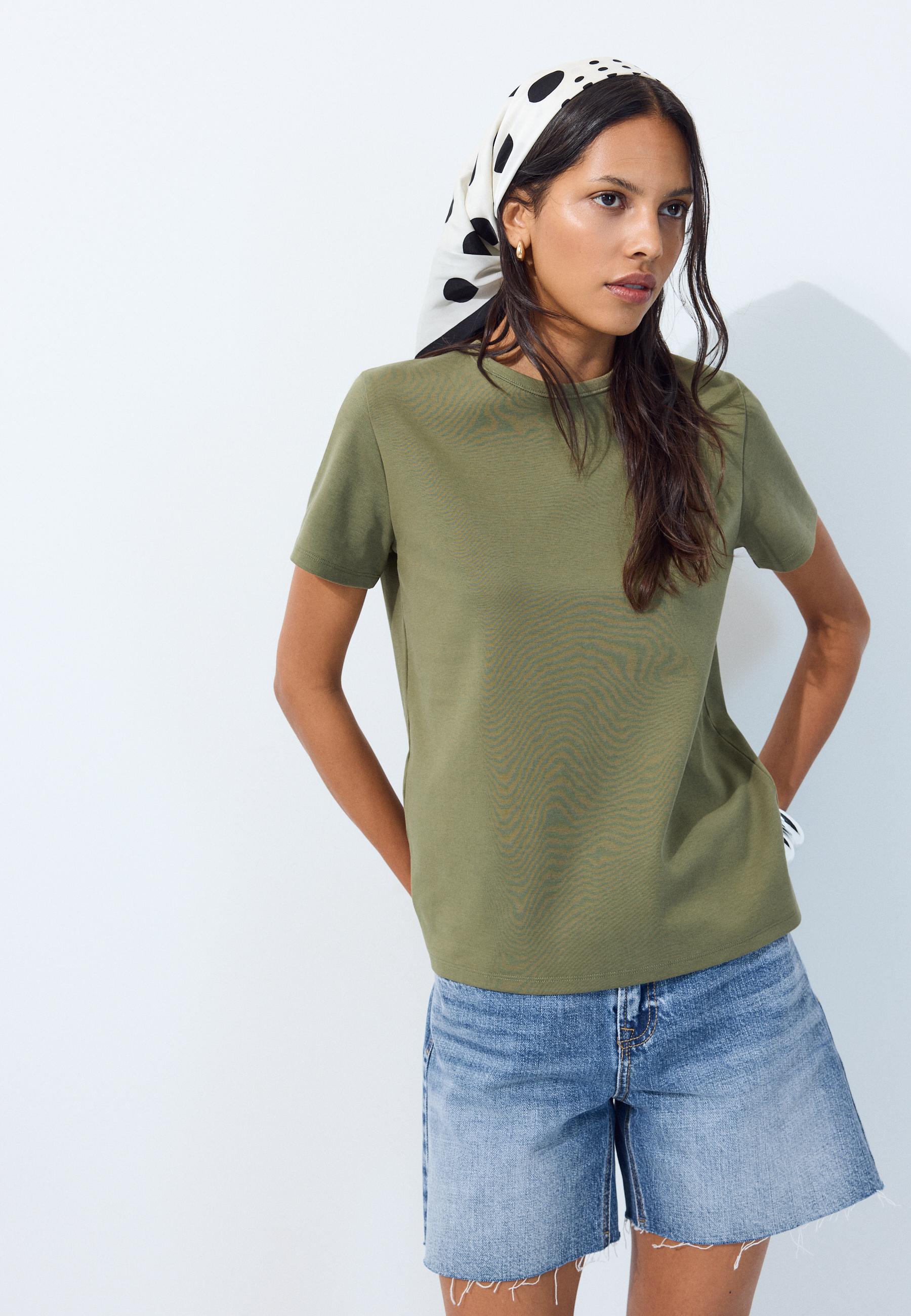 Basic regular yumuşak dokulu t-shirt