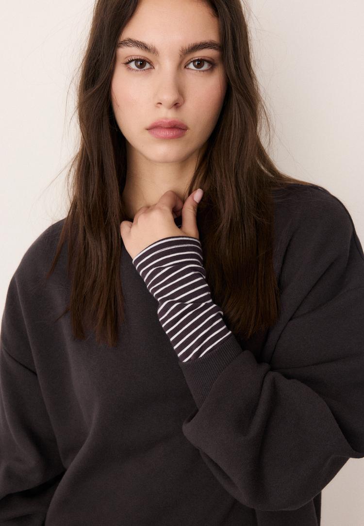 sudadera faldon saten