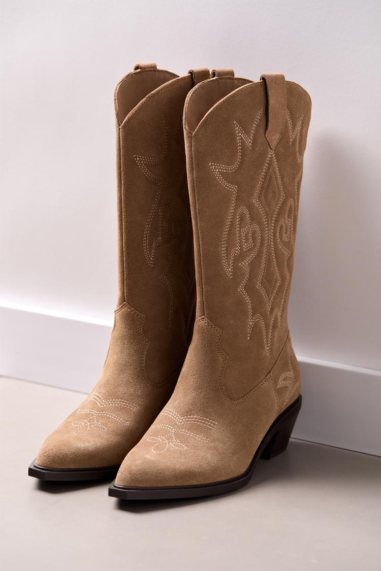 Leather cowboy heel boots — BEIGE