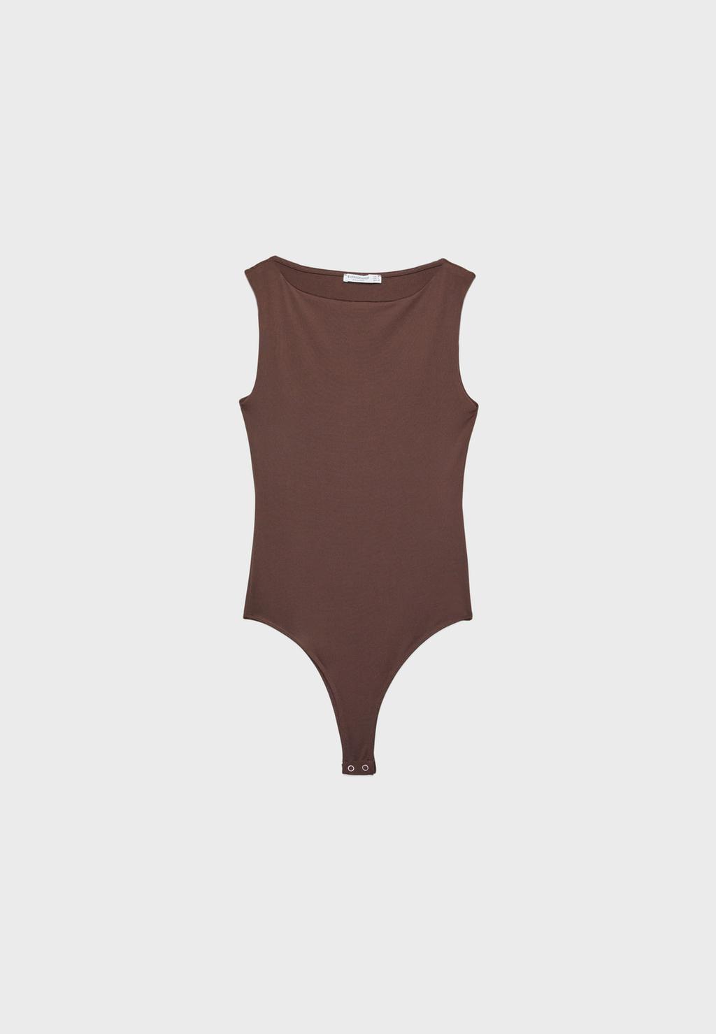 Basic geniş yaka body