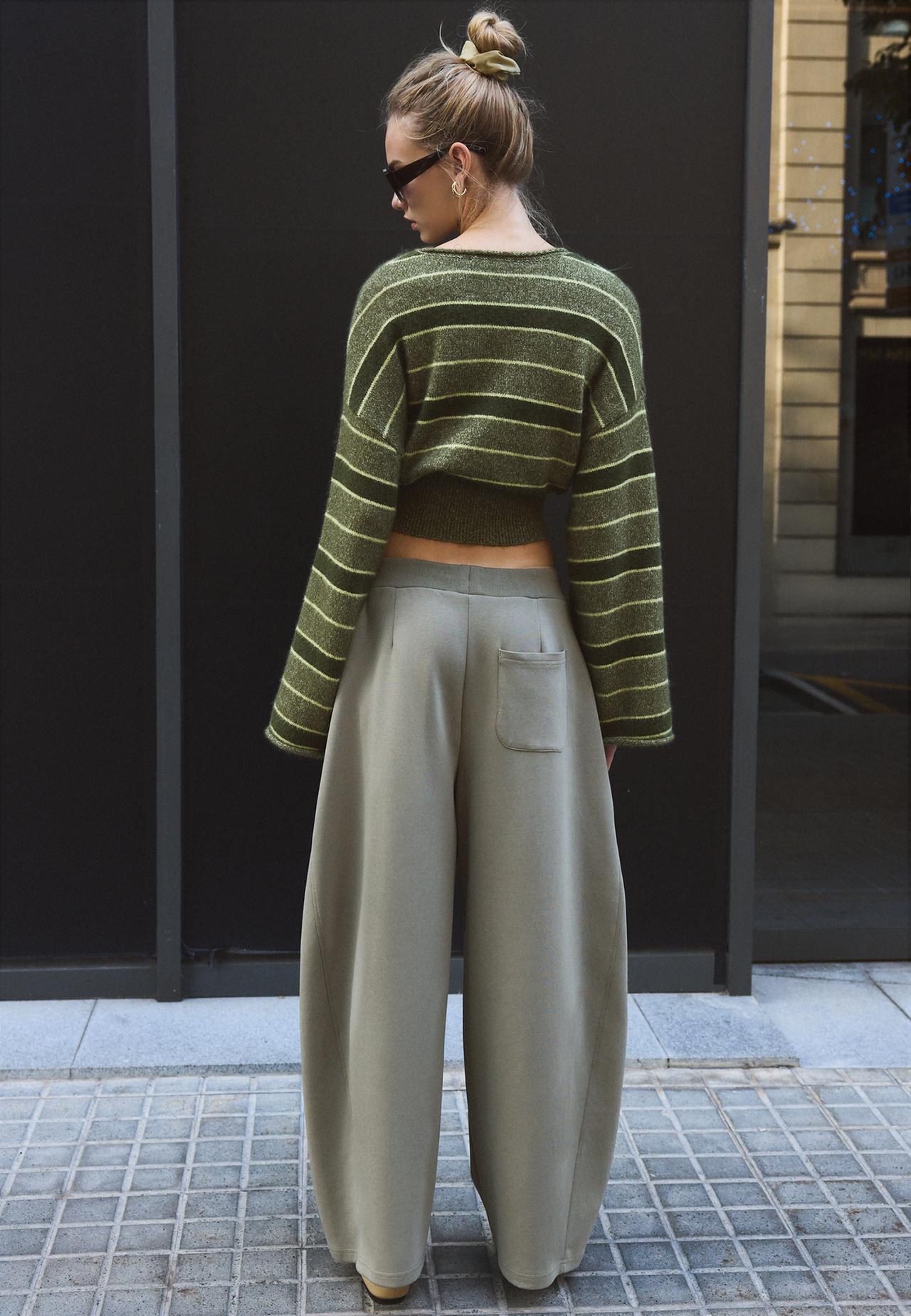 Wide-leg barrel jogger trousers — Brown