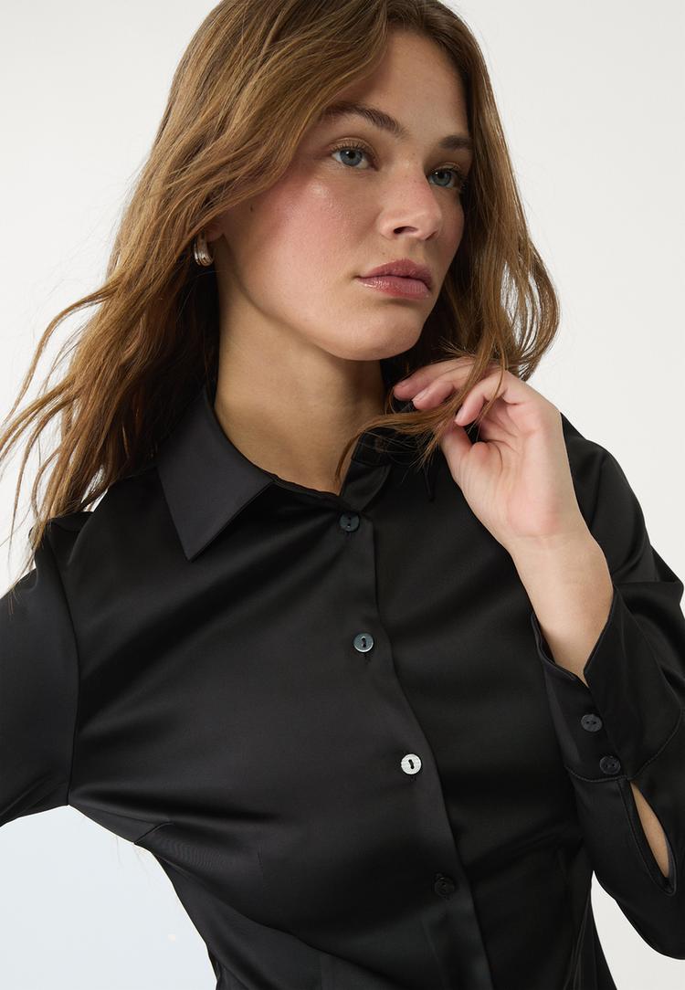 camisa fitted satinada