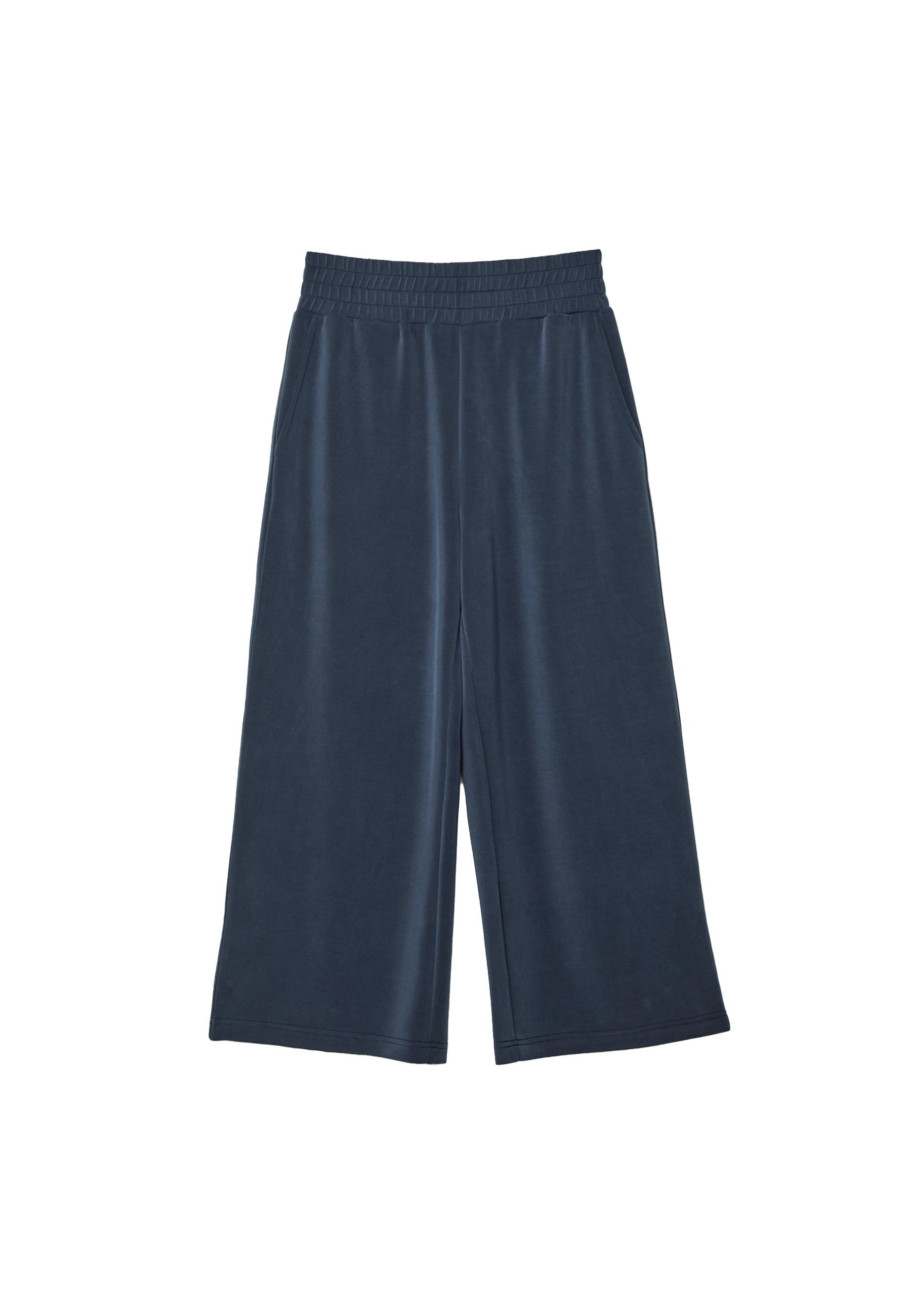 Soft-touch culottes — Dark blue