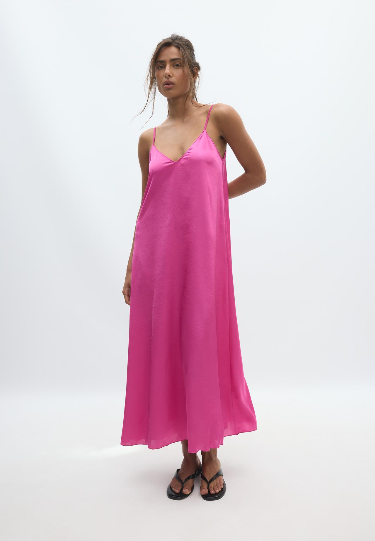 Long flowing satin dress — Fuchsia