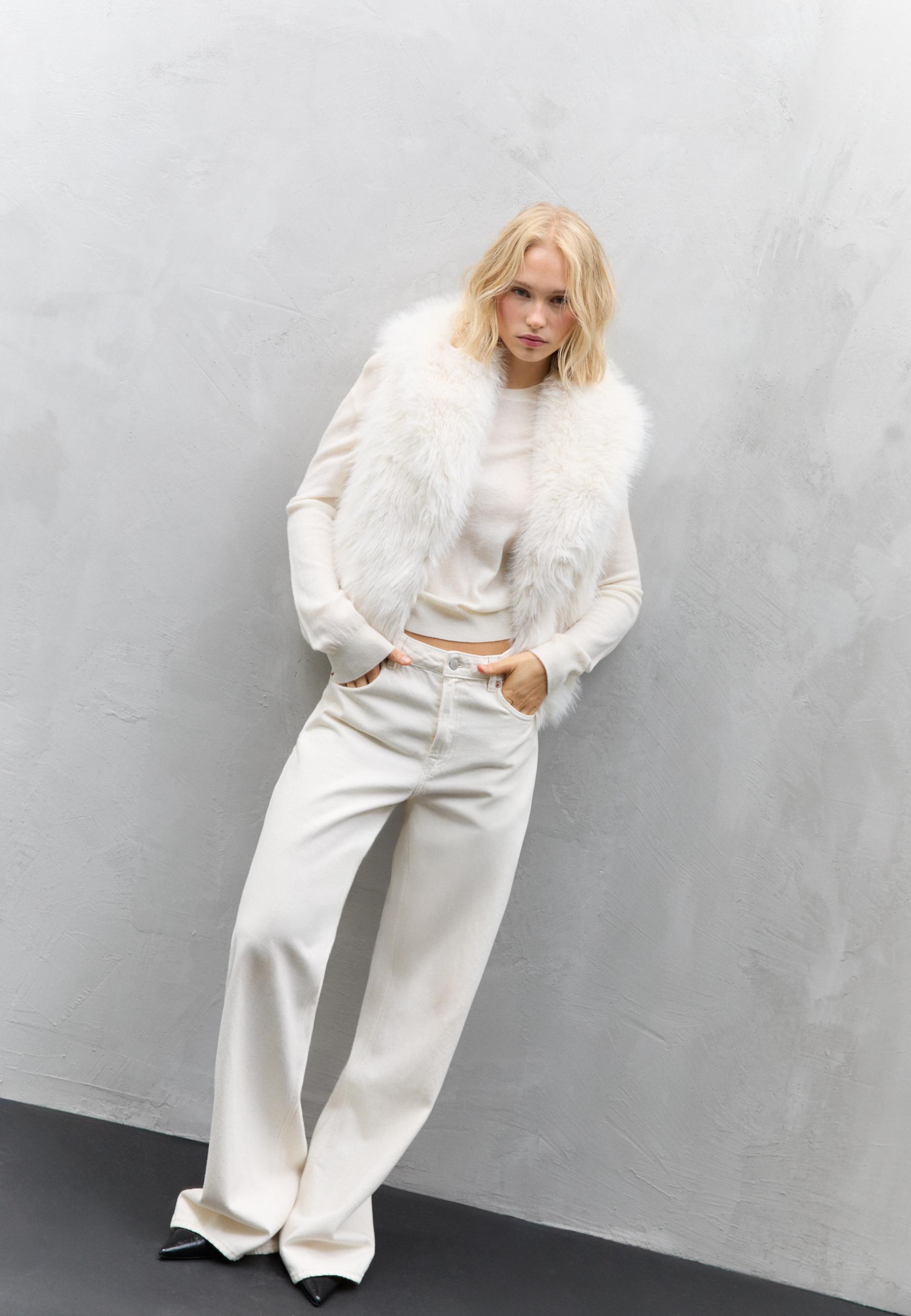 Faux fur waistcoat - Women's fashion | Stradivarius Canada