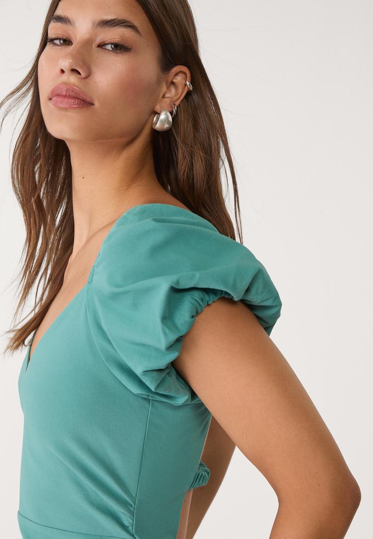 vestido corto espalda descubierta
