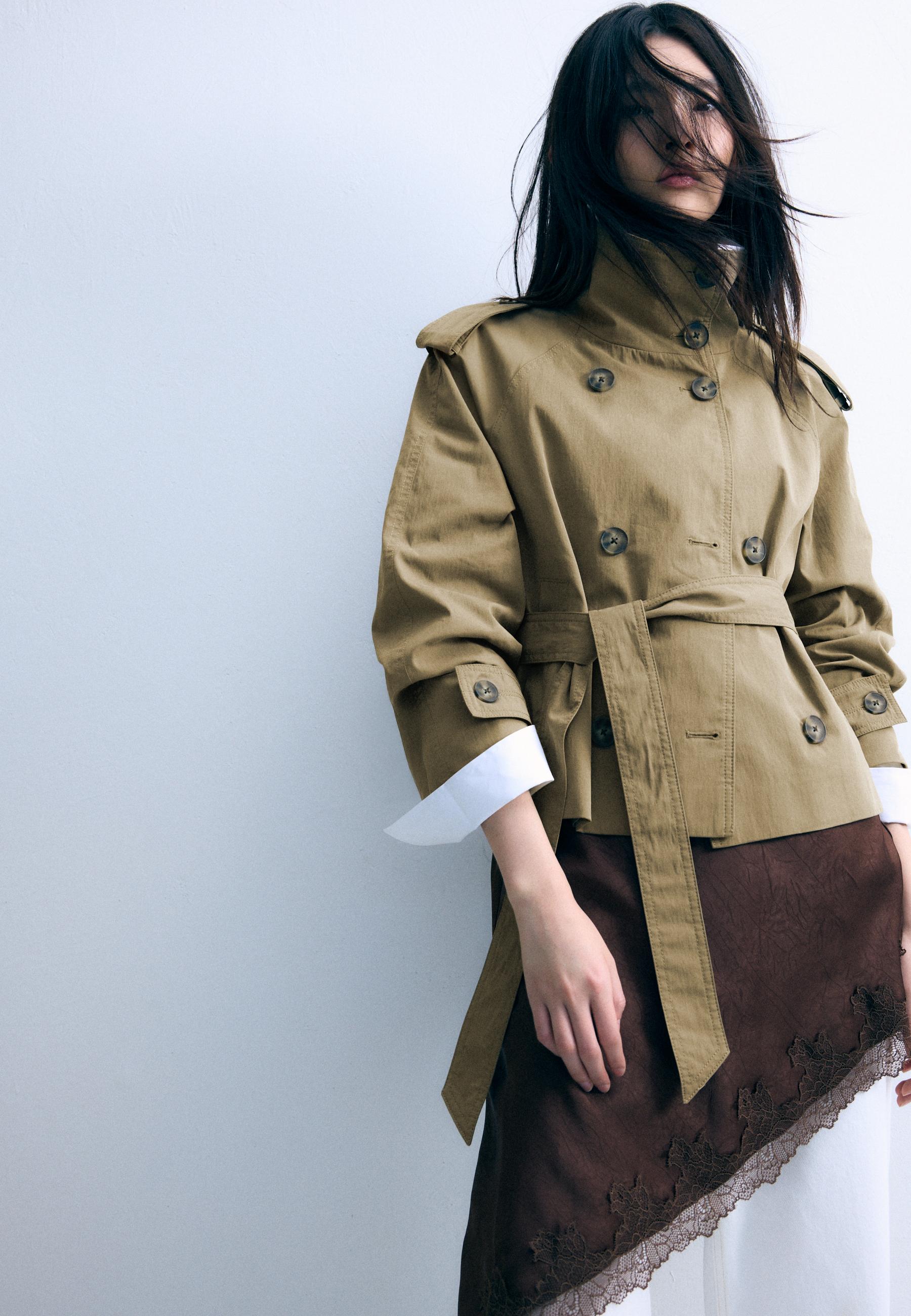 High-neck trench coat with belt - Women's fashion | Stradivarius