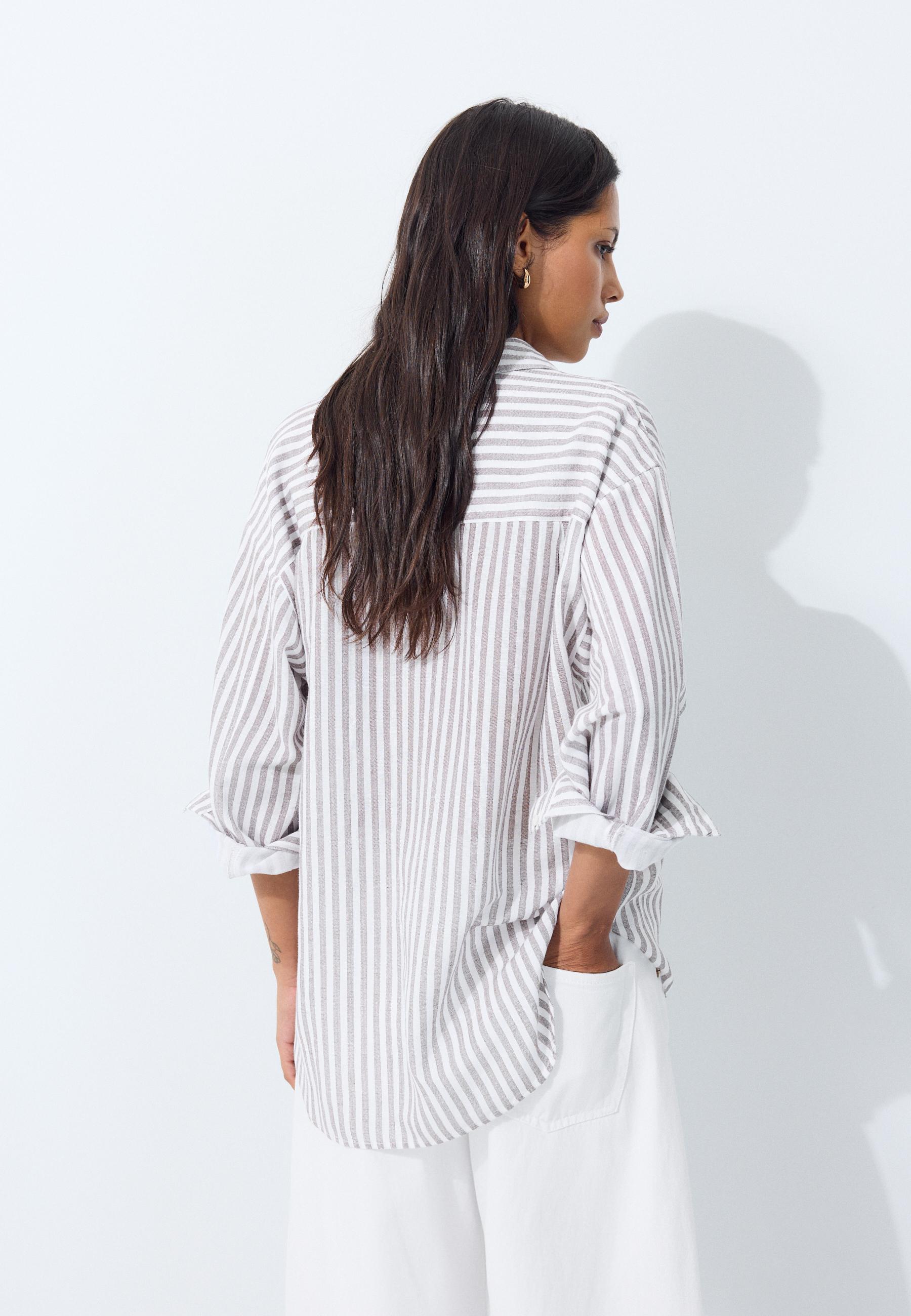Linen-effect shirt — Brown