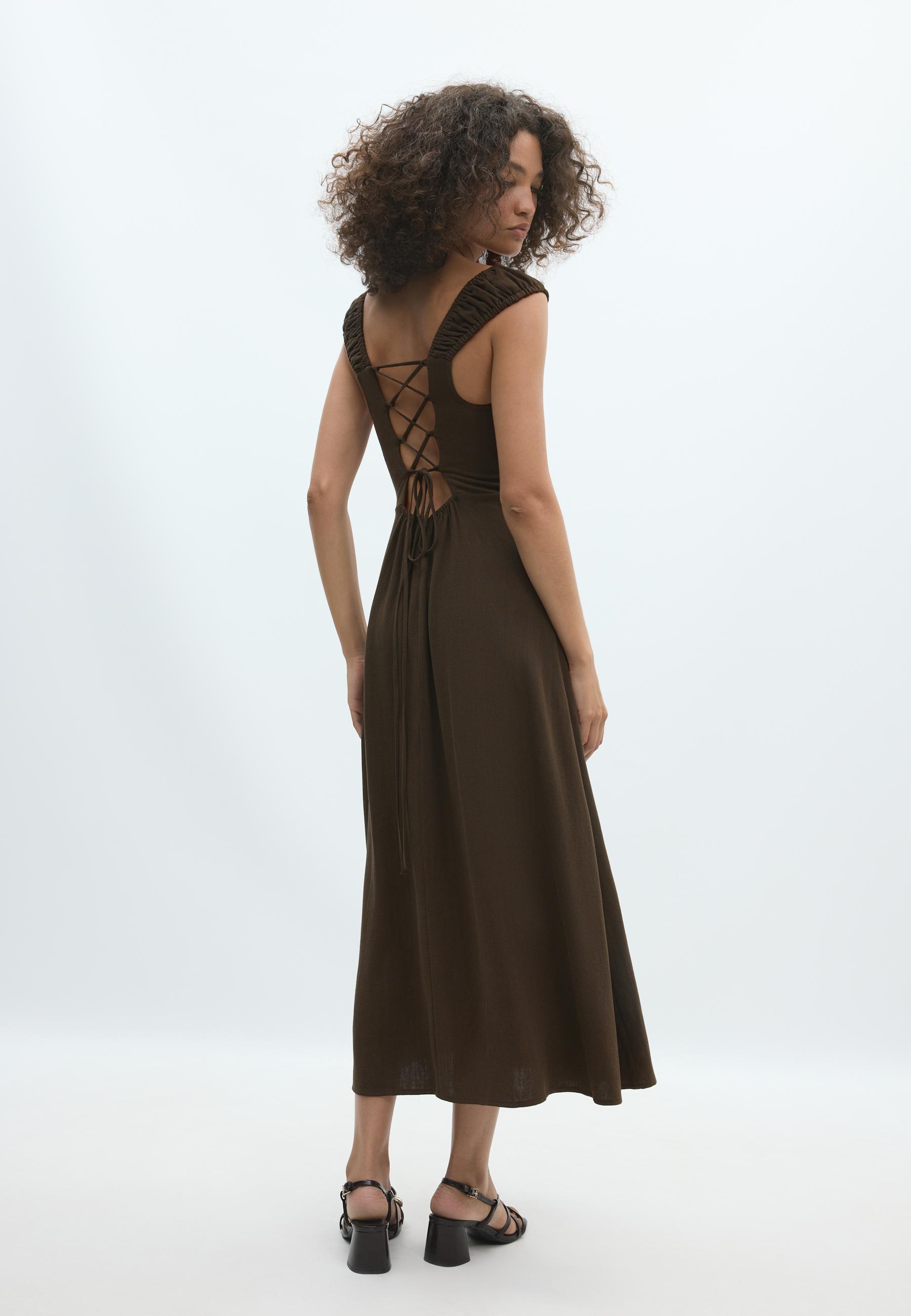Midi dress with tie-back — Brown