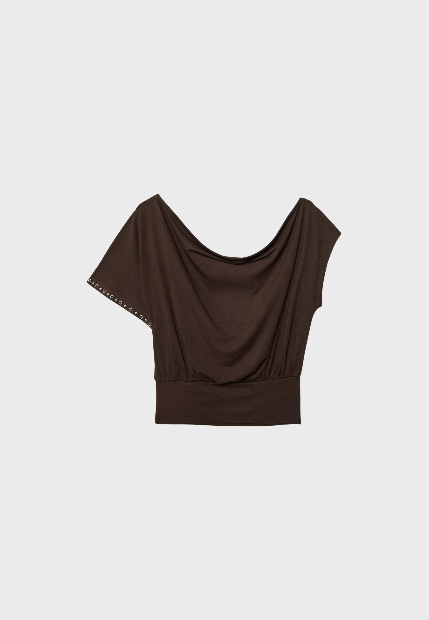Asymmetric stud T-shirt — Brown