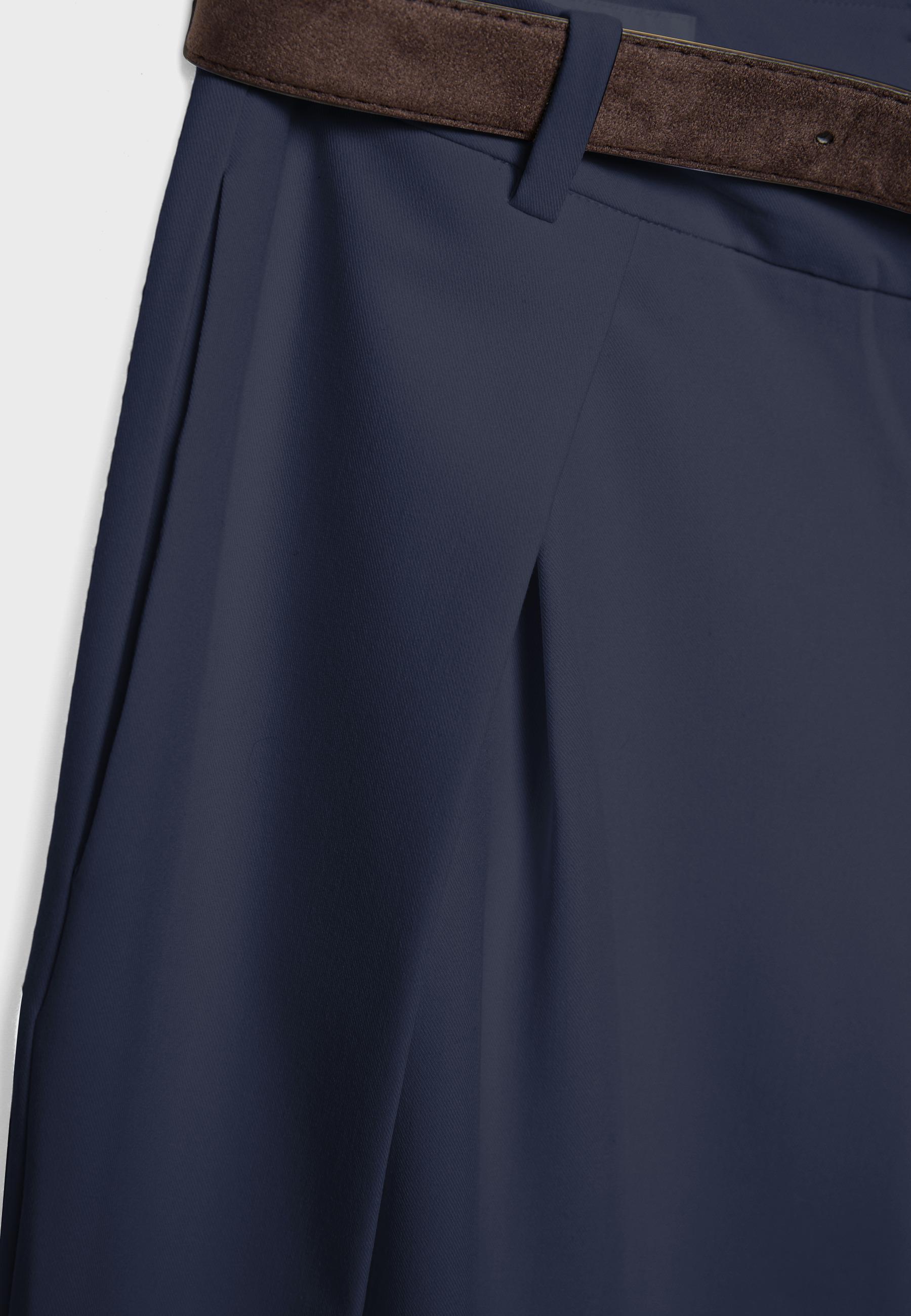 Maxi-dart trousers with belt — Dark blue