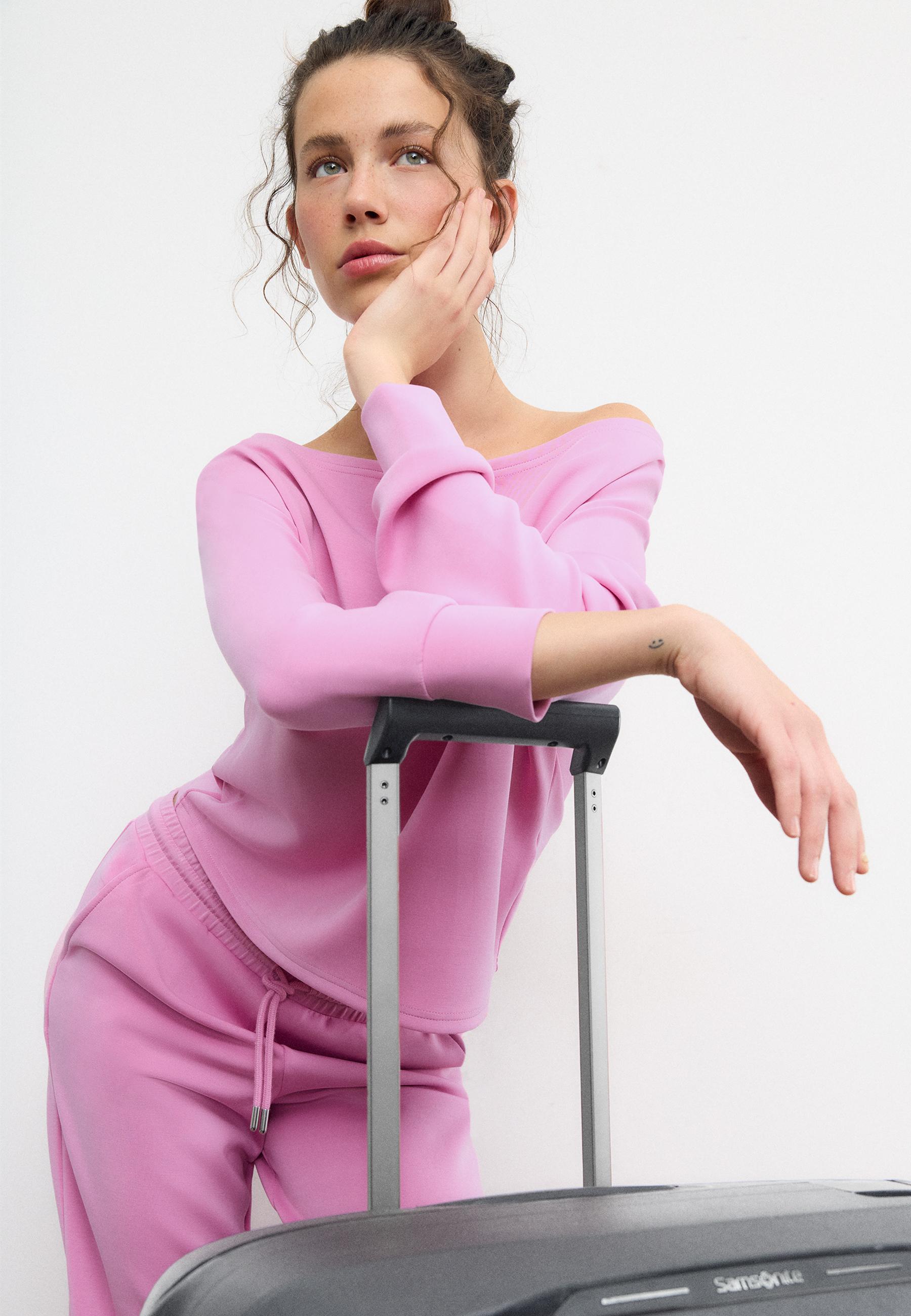 Soft-touch off-the-shoulder sweatshirt — Bubblegum pink