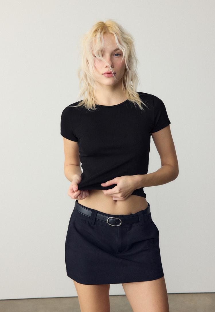 camiseta basica slim fit