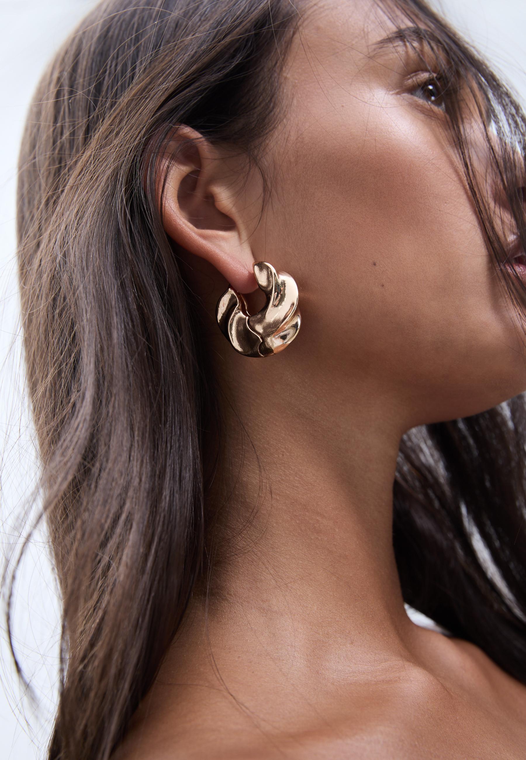 jordan womens gold hoops