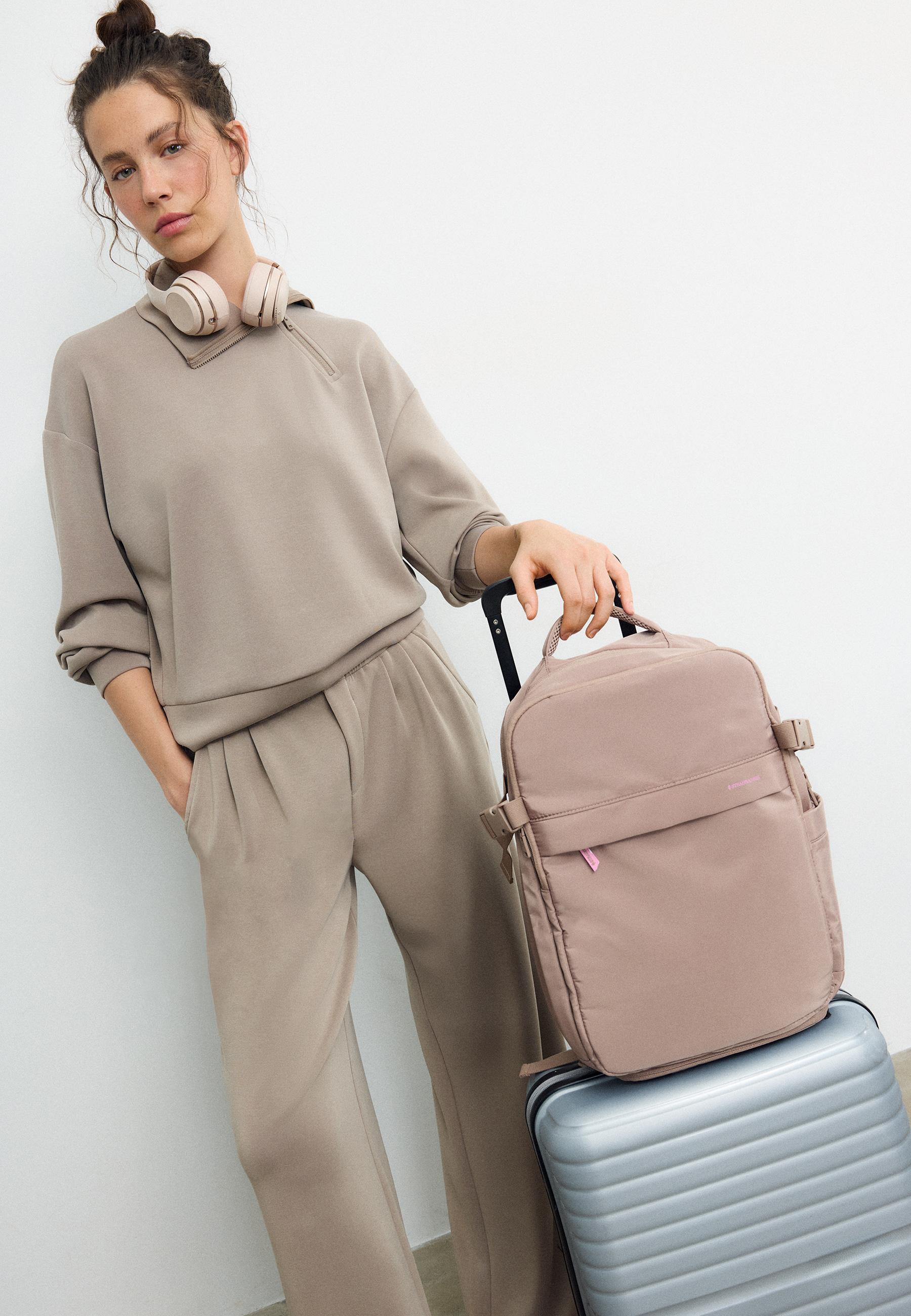 Soft-touch sweatshirt with side zip — Beige