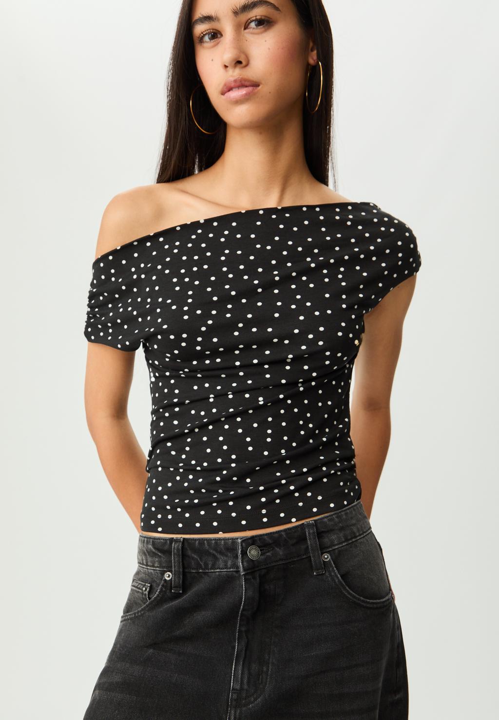 Camiseta asimétrica topos