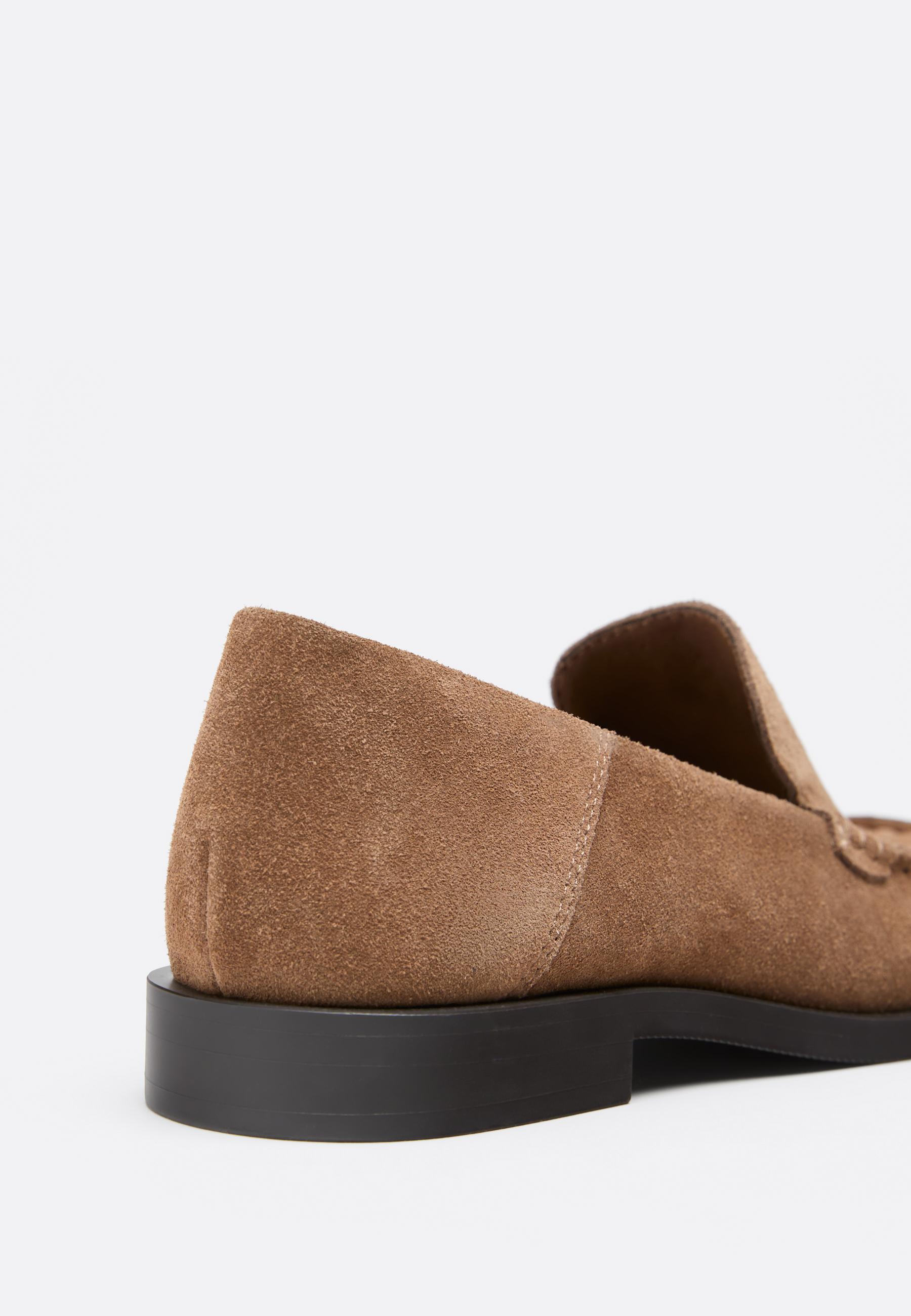 Stradivarius Büzgülü deri loafer görsel 4