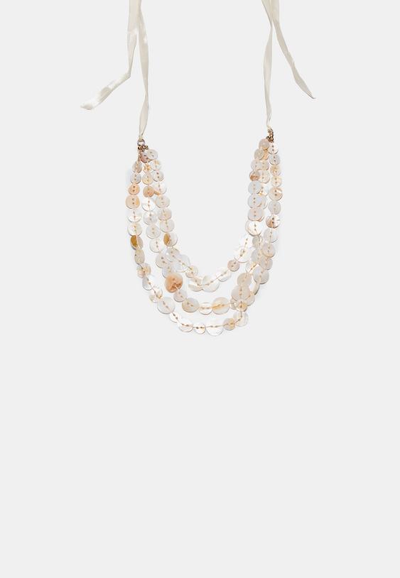 collar multicapas  botones