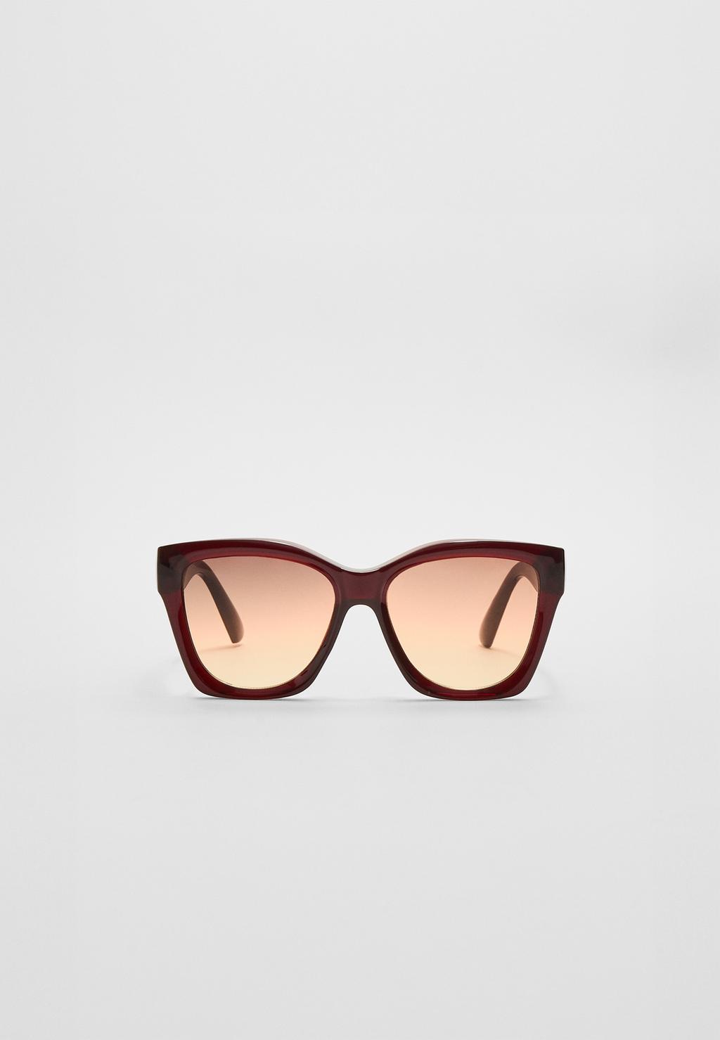 Square resin sunglasses