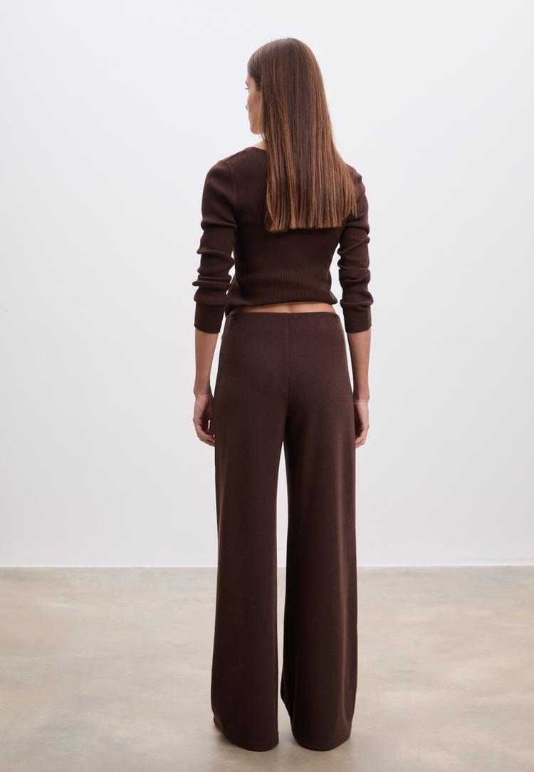 knit trousers with seam detail