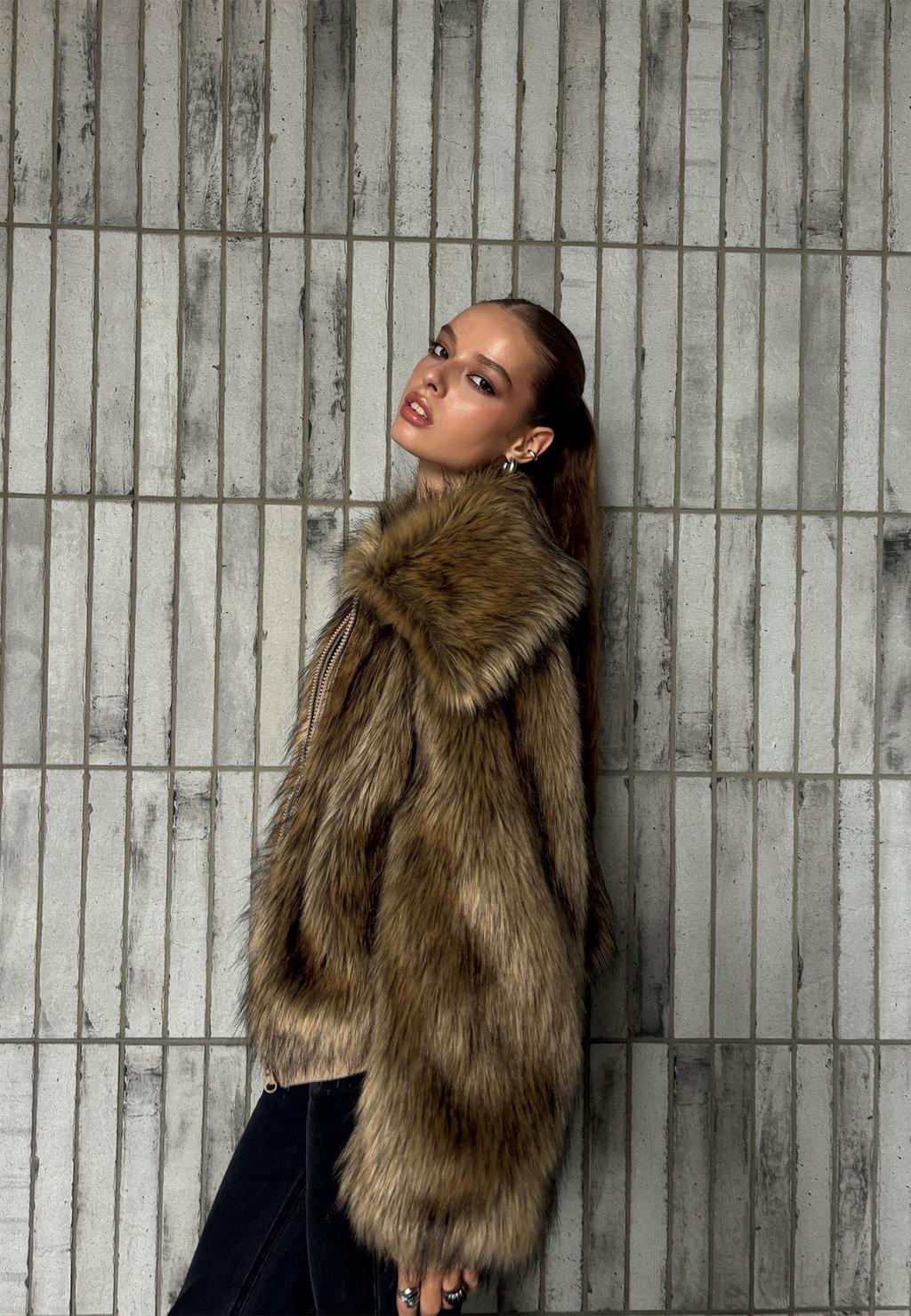 Cazadora efecto pelo